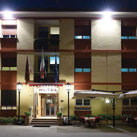 Hotel Autostrada Padova Exterior photo